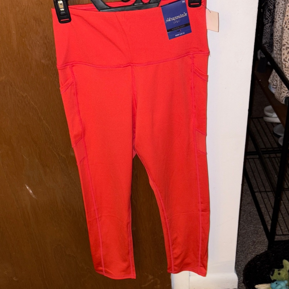 Aeropostale Bold Scarlet Leggings